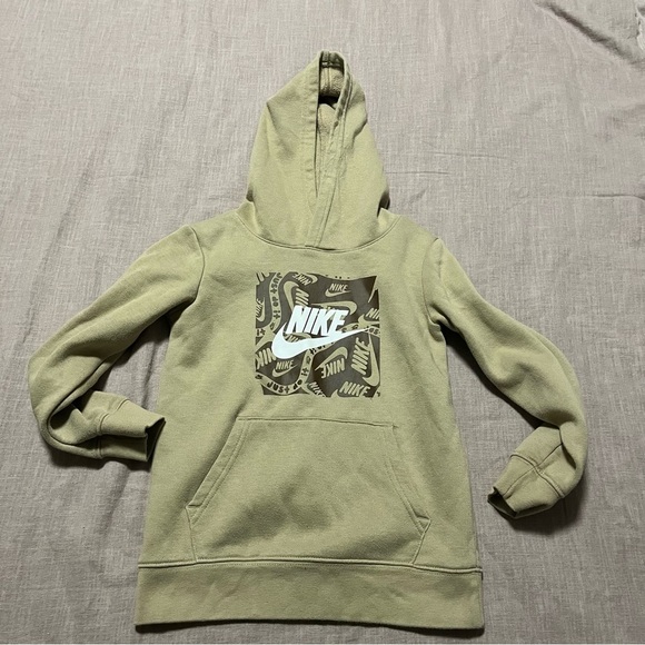 Nike Big Kids Beige Tan Hoodie with Graphic Logo Kids Size Medium Brown - Picture 2 of 6